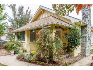 8205 45th Ave, Portland, OR 97206-0931