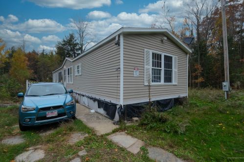 284 Simpson Corner Rd, Dixmont, ME 04932-3710