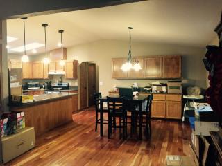 1841 Eagleson Rd, Boise ID  83705-2716 exterior