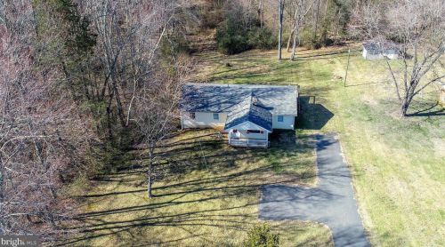 10494 Dulin Ln, Locust Grove, VA 22508-9706