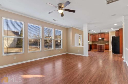 5665 Baffin Rd, Atlanta GA  30349-7051 exterior