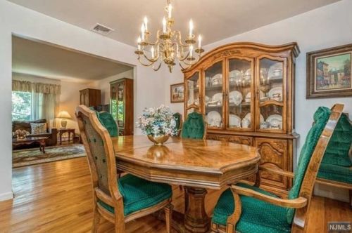 23 Meadow Ln, Hackettstown NJ  07840-4115 exterior