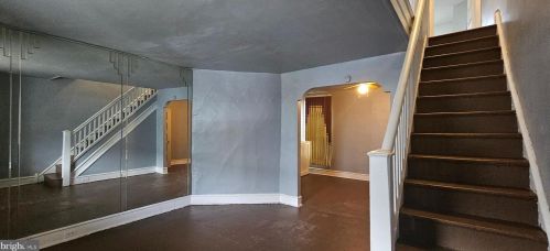 4554 Hurley St, Philadelphia, PA 19120-4529