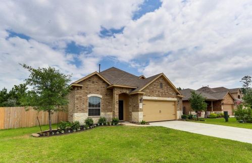 11416 Woodmark, Conroe TX  77304-1787 exterior