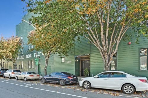 2169 Folsom St, San Francisco CA  94110-7301 exterior