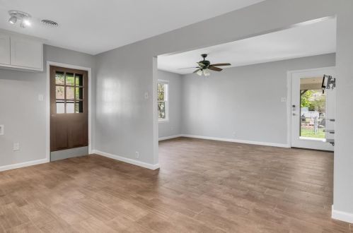 4917 Stephanie Dr, Fort Worth TX  76117-2364 exterior