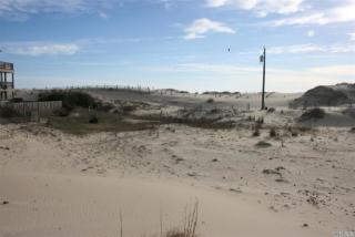 1658 Sandfiddler Rd, Corolla, NC 27927-9399
