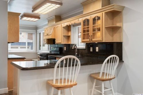 1925 Vassar St, Glendale CA  91204-2926 exterior