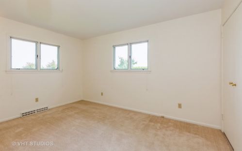 15354 Plank Rd, Sycamore IL  60178-8743 exterior