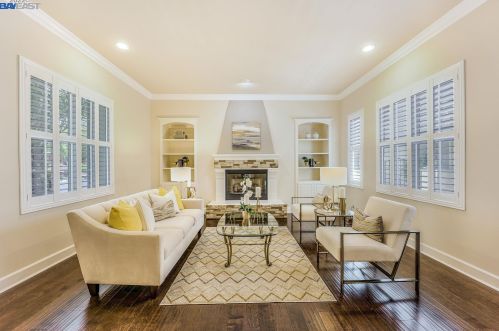 2271 Britannia Dr, San Ramon, CA 94582-5280