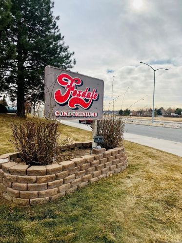 943 Zeno Way, Aurora CO 80017-3363 exterior