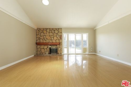 12 Whitney, Irvine CA  92620-3386 exterior