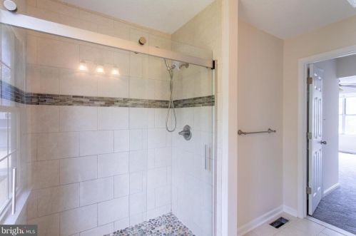 1178 Holly Ave, Shady Side MD 20764-9550 exterior