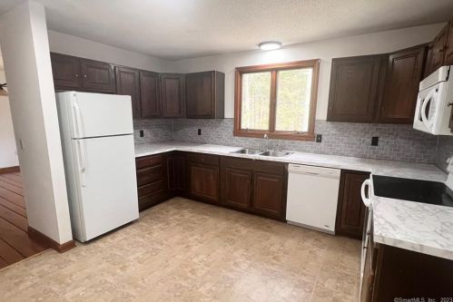77 Laurel Rd, Torrington CT  06791-2808 exterior