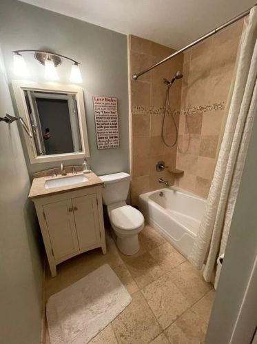 2331 Cortez Way, Atlanta GA  30319-3913 exterior