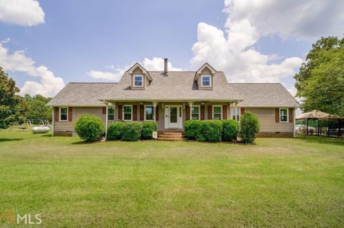 3063 Fairview Rd, Mcdonough, GA 30252-8119