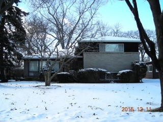 9618 Kedvale Ave, Skokie, IL 60076-1120