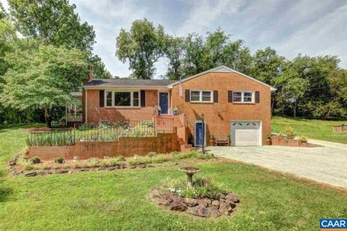 1425 Birchwood Dr, Crozet, VA 22932-9464