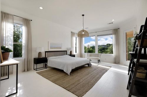 3314 Far View Dr, Austin TX  78730-3303 exterior