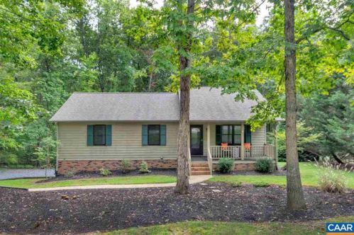 3 Towpath Ct, Bybee, VA 22963-2565