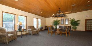 812 Kinwest Pkwy, Irving TX  75063-3405 exterior