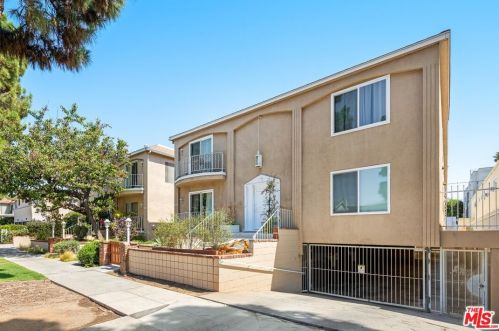 933 11th St, Santa Monica CA  90403-2951 exterior