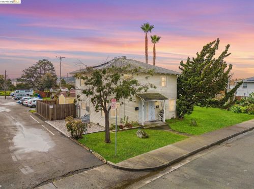 166 Chanslor Ave, Richmond, CA 94801-3433