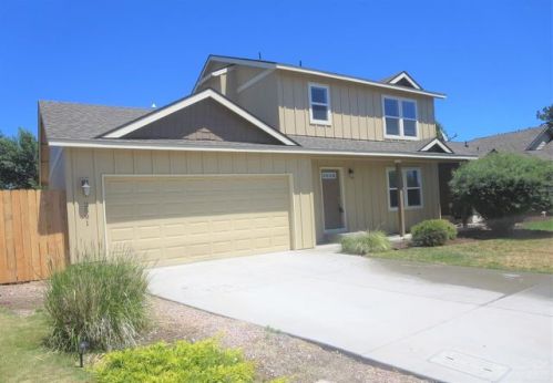 2591 Indian Ln, Eagle Crest, OR 97756-1389