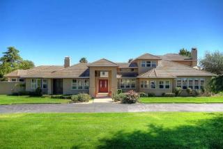 8358 Rinauro Ct, Tracy, CA 95304-9210