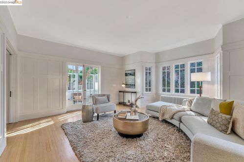 2945 Linden Ave, Berkeley, CA 94705-2327