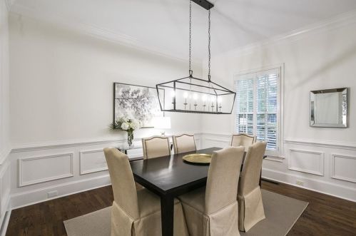 710 Lake Summit Dr, Atlanta GA  30342-1919 exterior