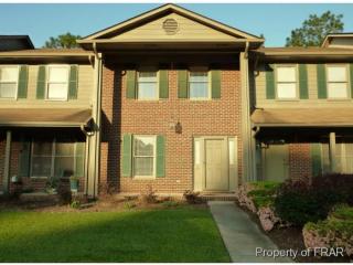 2611 Edmonton Rd, Fayetteville, NC 28304-3768