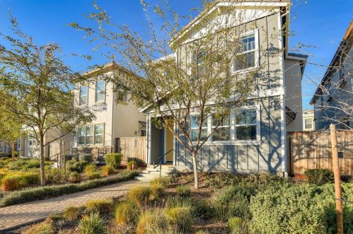 1551 Denton Ave, Hayward, CA 94545-1942