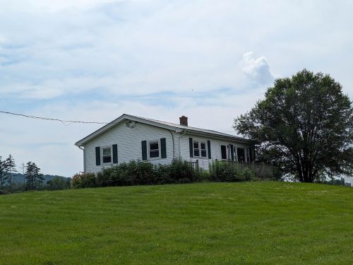 876 John Stark Hwy, Unity, NH 03773-2608