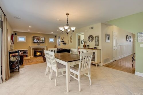 14912 Elm Ave, Irvine CA  92606-2611 exterior