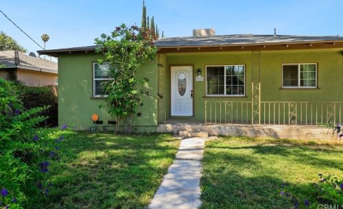 3542 Mckinley St, Riverside, CA 92506-2622