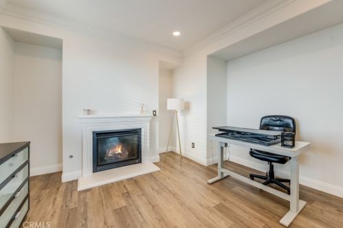 18458 Lakepointe Dr, Riverside CA  92503-0252 exterior