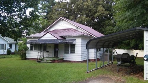 147 Mill St, Rockingham, NC 28379-4270