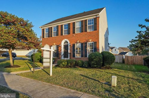 16221 Catenary Dr, Woodbridge, VA 22191-6035