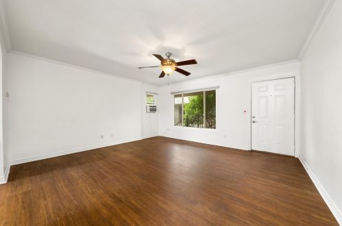3449 Adams Ave, San Diego, CA 92116-2432