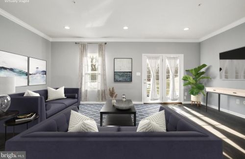 1605 Regent Manor Ct, Silver Spring MD 20904-2270 exterior