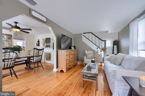 508 Hillcrest Rd, York, PA 17403-4022
