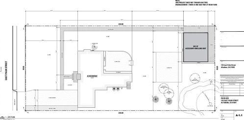 126 Palm St, Altadena, CA 91001-4824