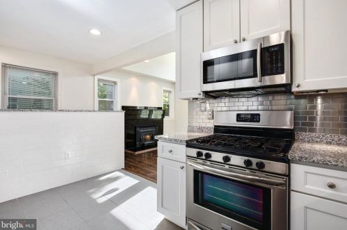 1611 Noyes Dr, Silver Spring MD 20910-2224 exterior