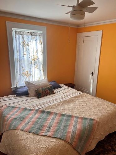 57 Cross St, Westerly RI  02891-2332 exterior