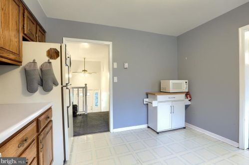 332 Bonnybrook Rd, Carlisle PA  17015-9290 exterior