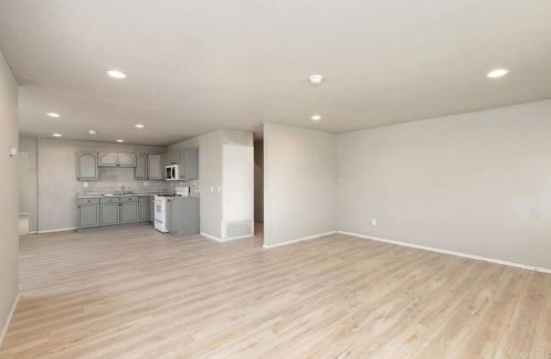 172 Palomar St, Chula Vista CA  91911-3433 exterior