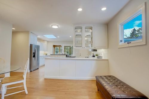 1550 Hawthorne Pl, Bannockburn IL  60015-2008 exterior