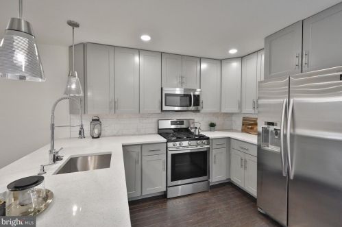 1119 Germantown Ave, Philadelphia, PA 19123-1523