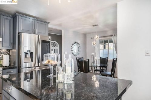 735 San Simeon Ct, Concord CA  94518-2316 exterior